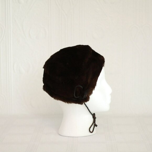Child's 1920's (or earlier) beaver fur hat - Picture 4 of 4